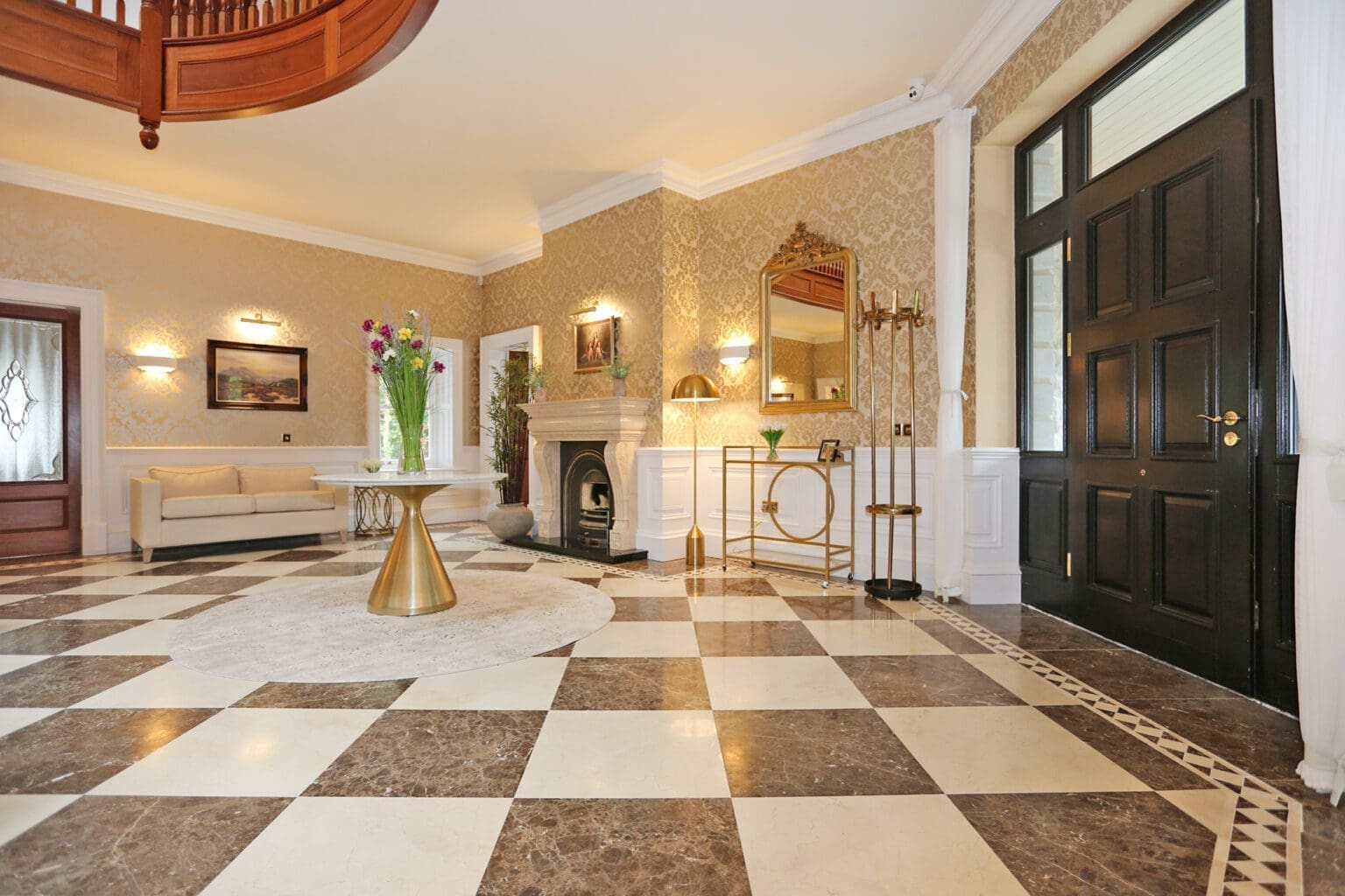 Elegant cocktail lounge at Sallymount House